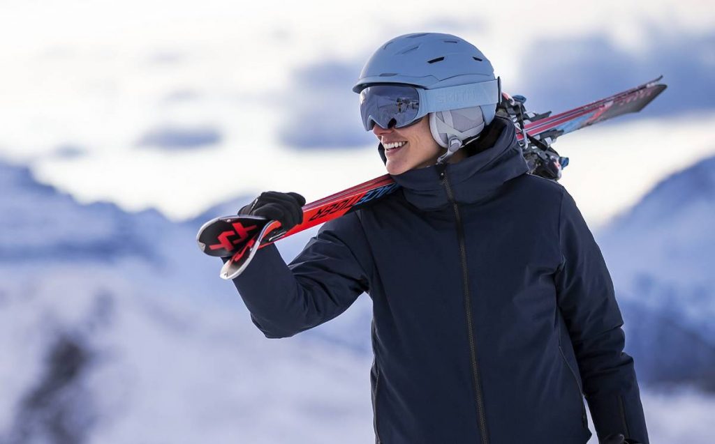 Conseils pour faire le bon choix d'un casque de ski femme